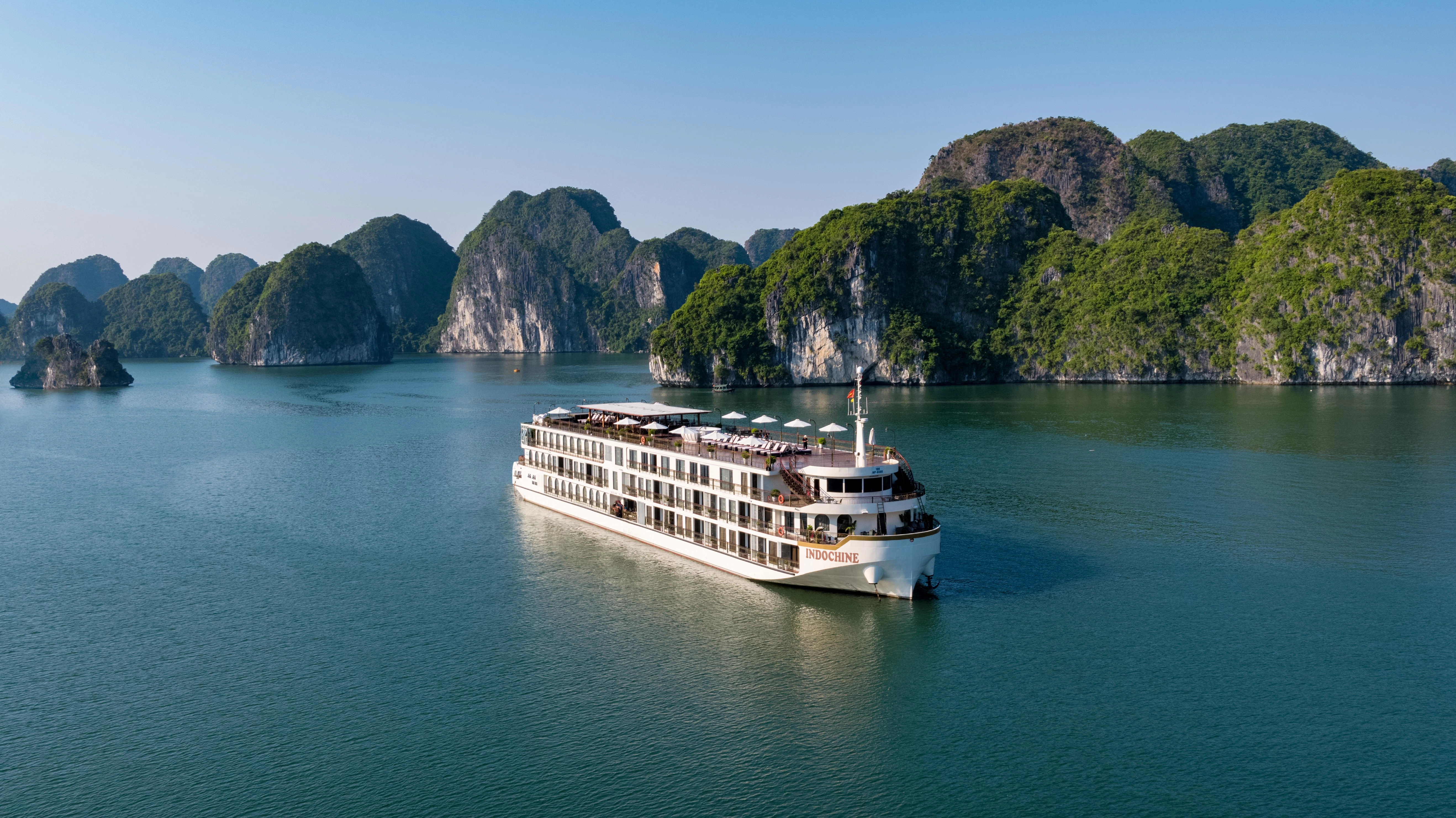 2D1N & 3D2N | Relaxing in Indochine Overnight Cruise in Lan Ha Bay | Hạ Long